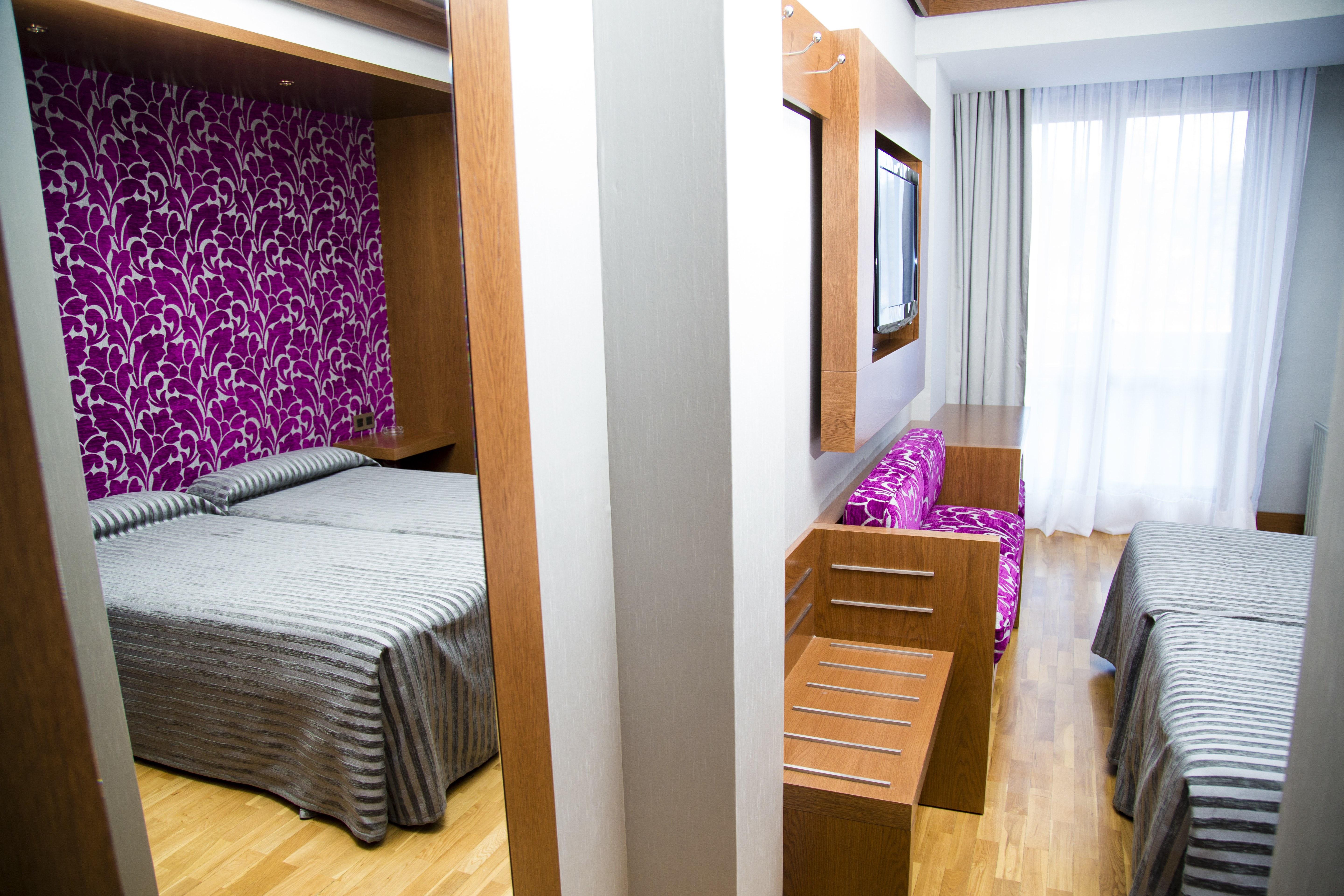 Hotel Los Braseros Burgo Esterno foto